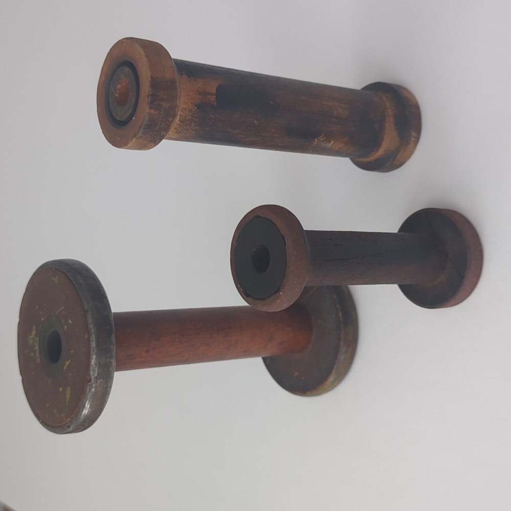 Wood Spindle Spools Textile Industrial Weaving Thread Sewing Primitive Lot 3 VTG - Picture 3 of 11